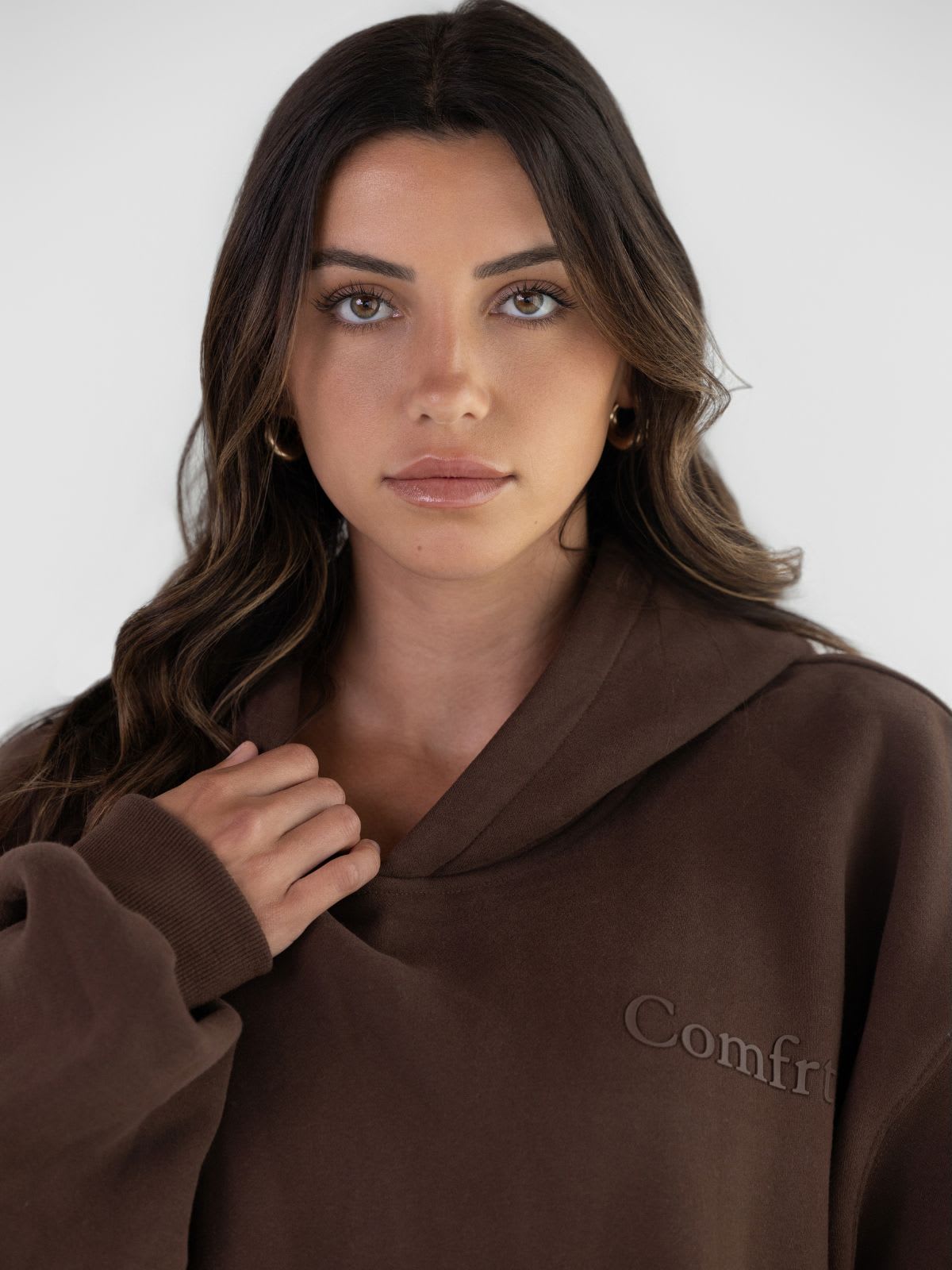 Qamis™ x Comfrt Unisex Minimalist Hoodie